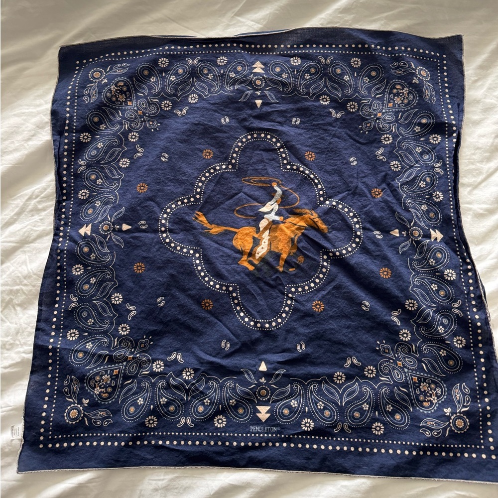 Large Cotton Pendleton Bandana 🐴